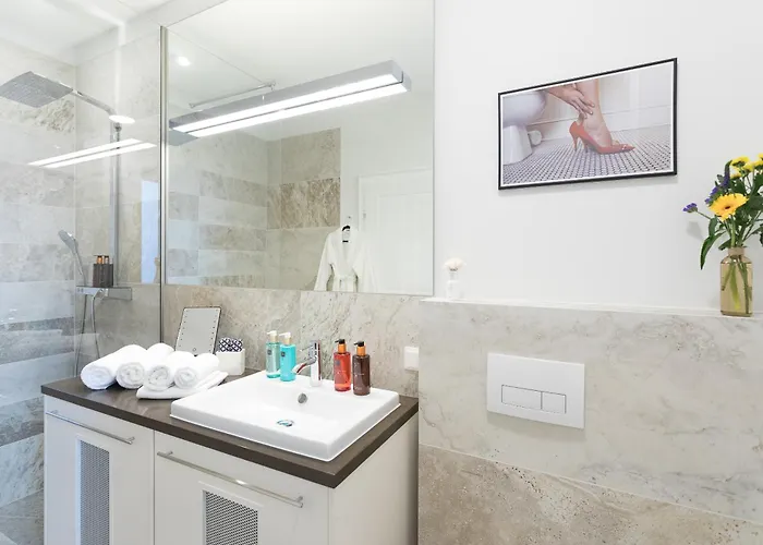 Boutique Residences At Gaudenzdorfer מלון דירות 4*